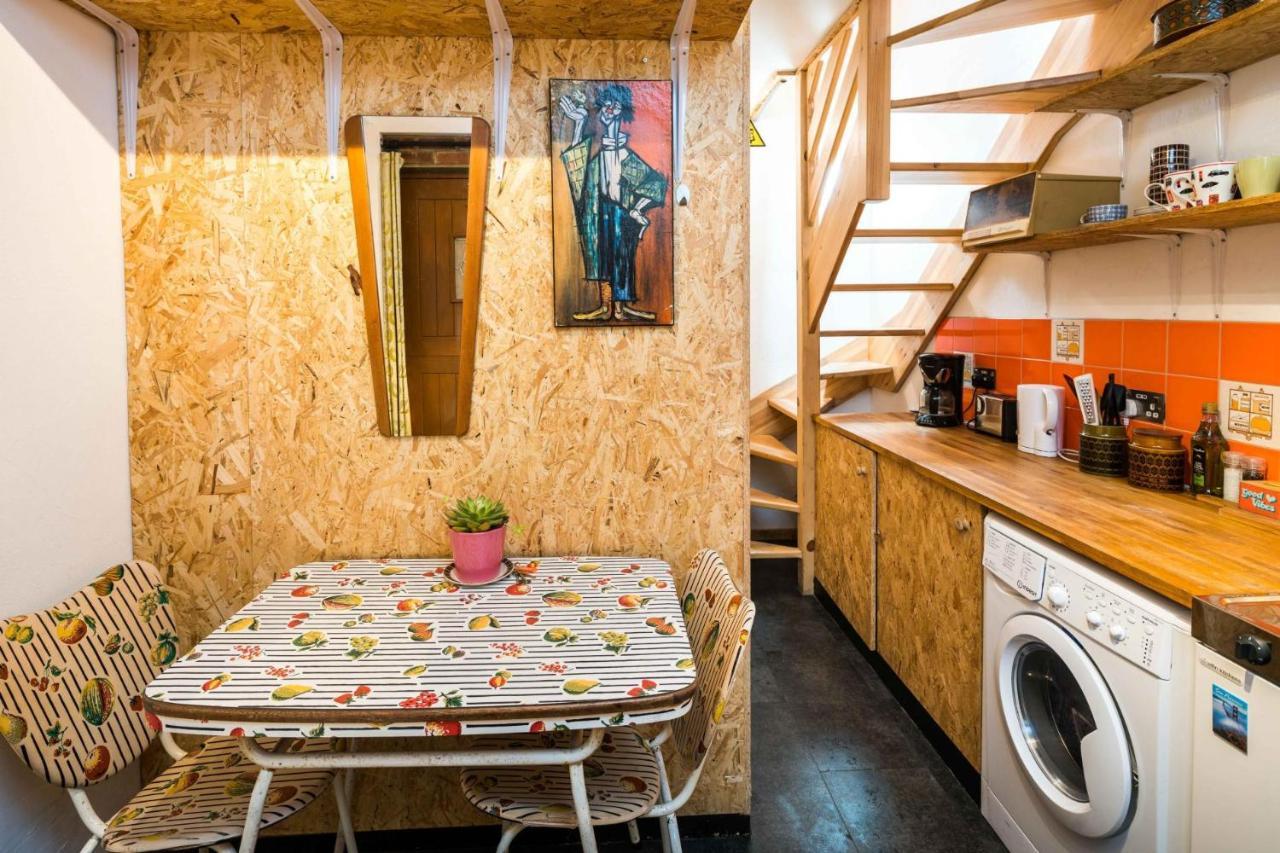 Apartamento Cute House In Soho - Full Ac, Quiet And Unique! Londres Exterior foto